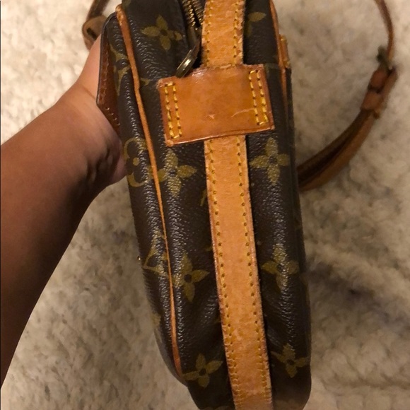 VINTAGE RARE LOUIS VUITTON CROSSBODDY BAG - Picture 3 of 16